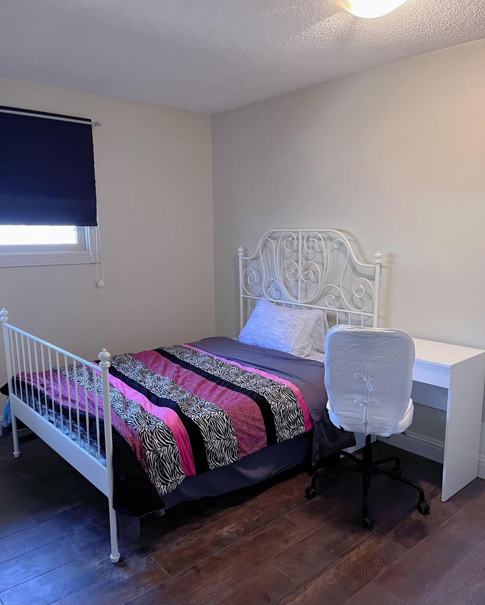 Appartement Calgary-Banff House Close Lrt&Dt&Free Parking Extérieur photo